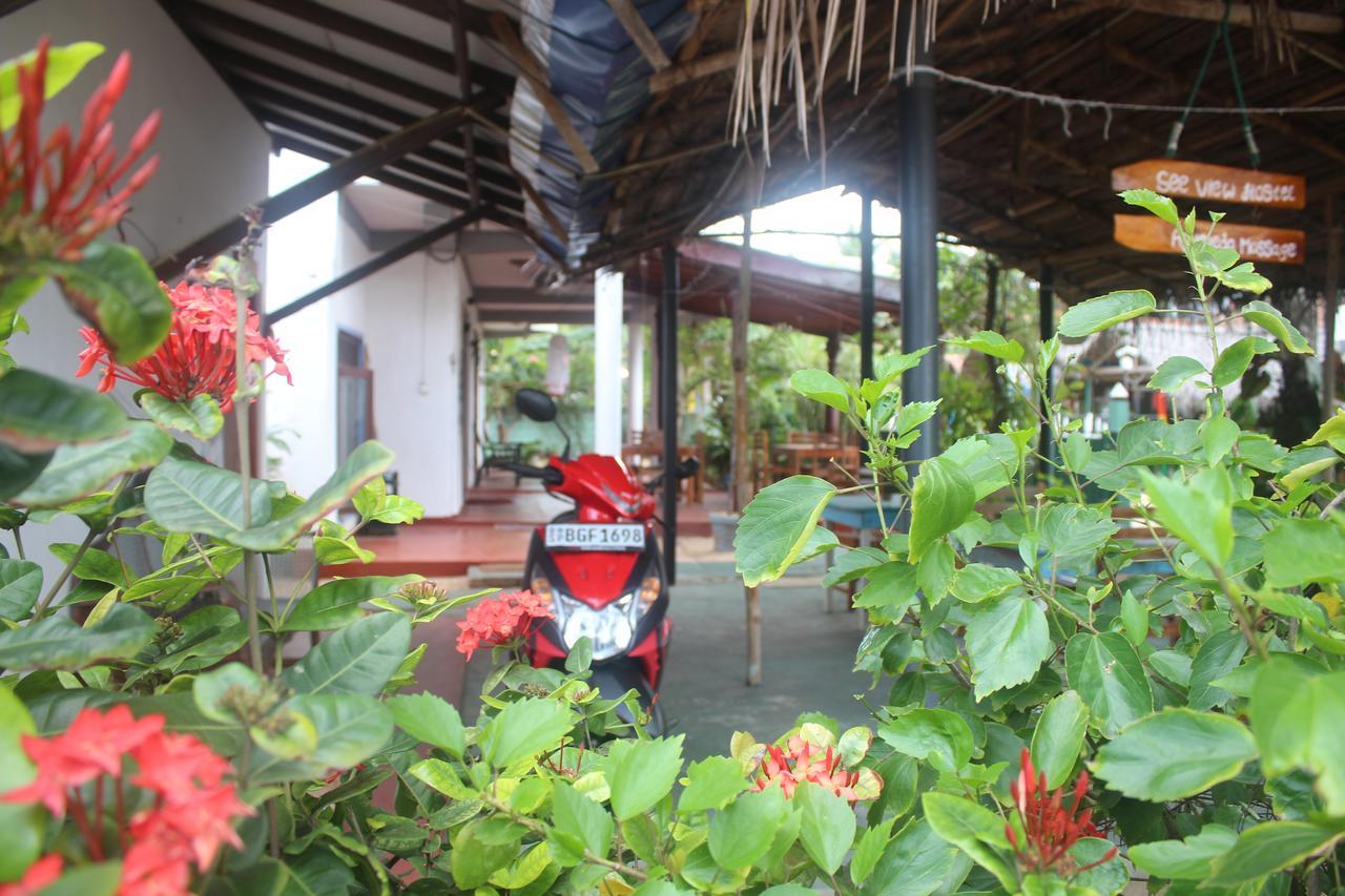 Julie Guest House Tangalle Ngoại thất bức ảnh