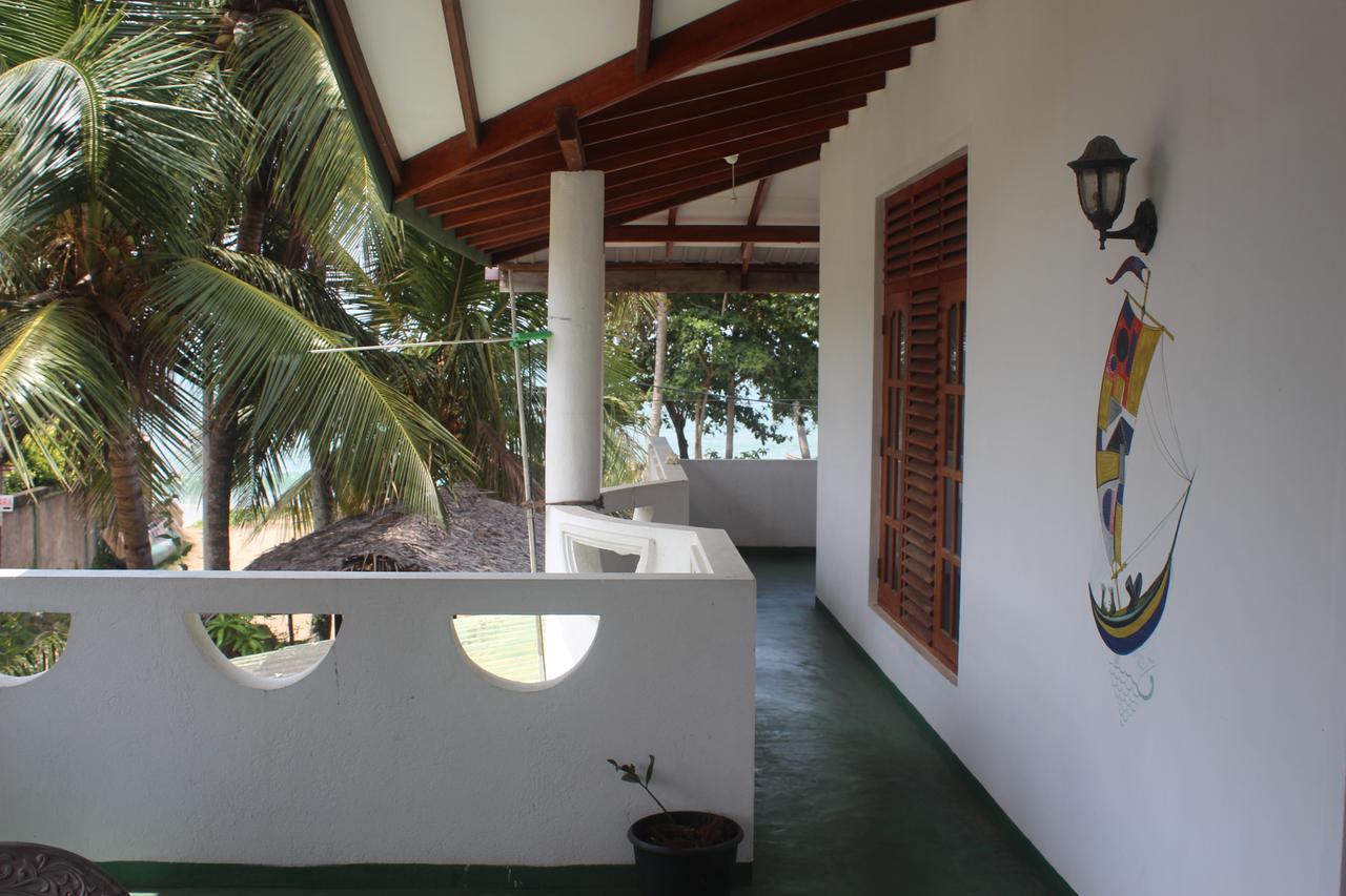 Julie Guest House Tangalle Ngoại thất bức ảnh