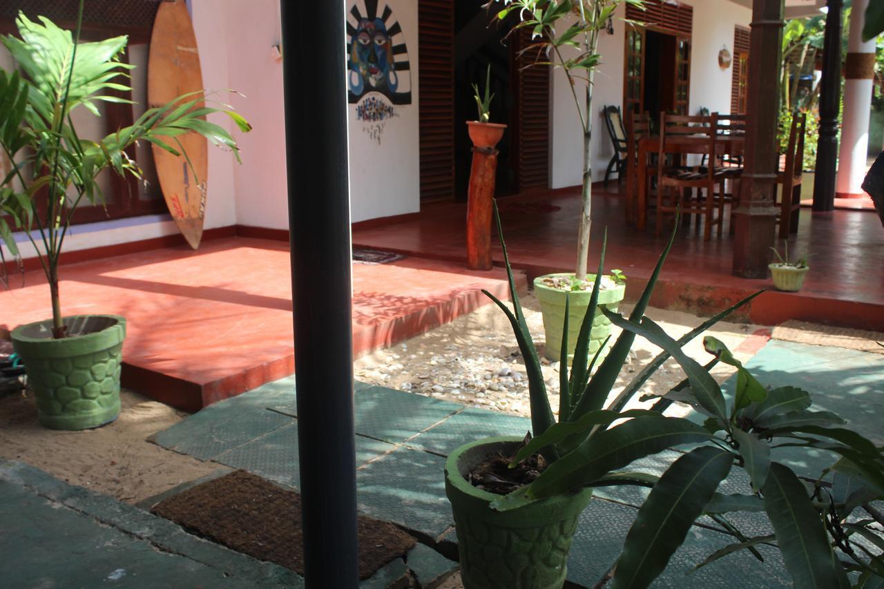 Julie Guest House Tangalle Ngoại thất bức ảnh