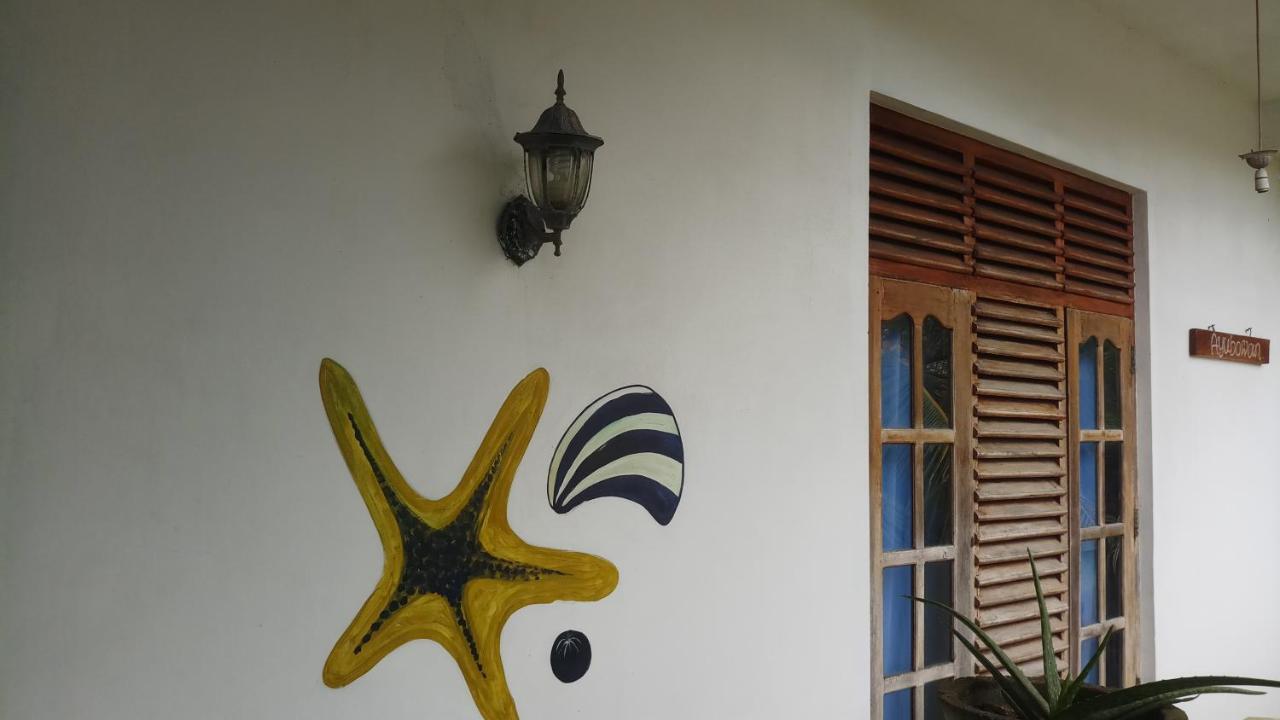 Julie Guest House Tangalle Ngoại thất bức ảnh